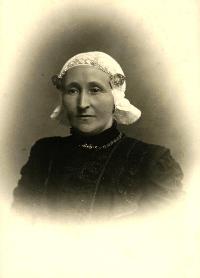 Jacobje Nijdam-Gaastra, vrouw van molenaar G.H. Nijdam